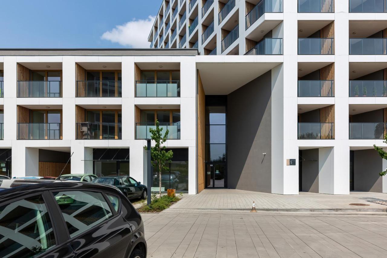 Elegancki Apartment Z Parkingiem By Noclegi Renters Varsóvia Exterior foto